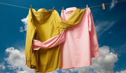 Как стирать яркую одежду