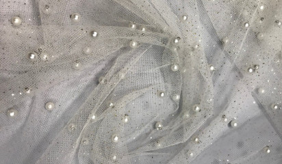 Сетка декоративная с бусинами и напылением молочная С-852/1