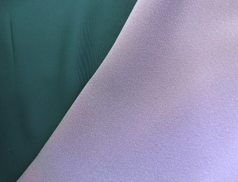 Костюмная ткань двухсторонняя фиолетовая/зеленая КМ - 410
