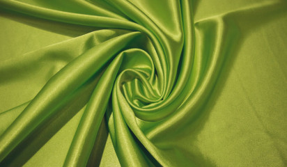 Атлас стрейч салатовый  А - 011/17