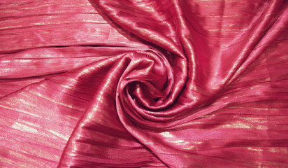 Атлас розовый жатый  с напылением  А - 041