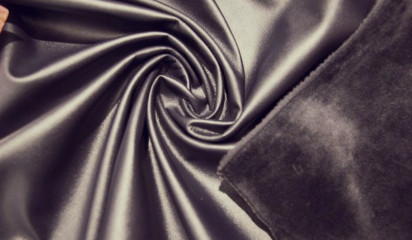 Искусственная кожа на флисе черная КЗ - 046/1