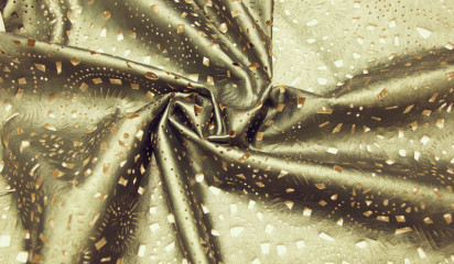 Искусственная кожа перфорированная зеленая КЗ- 041/3