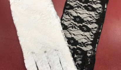 Перчатки гипюр черные,белые