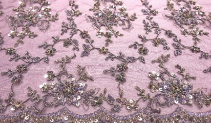 Кружево расшитое фиолетовое КР - 133