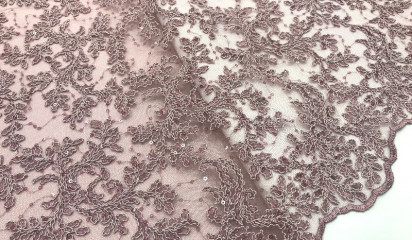 Кружево расшитое темно-розовое КР- 4396/1
