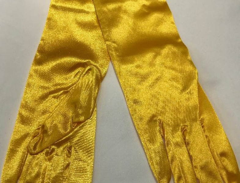 Перчатки атласные желтые