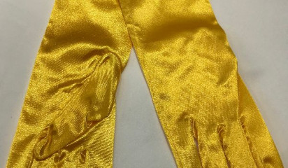 Перчатки атласные желтые