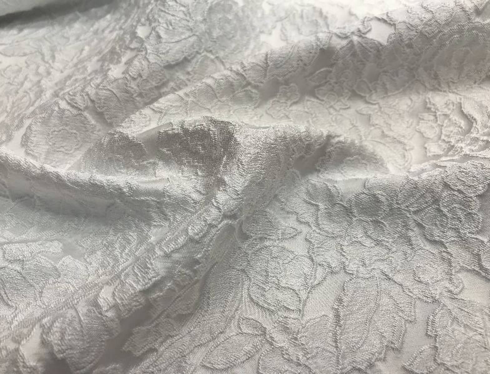 жаккард молочный. жаккард classic 280 hilsa ментоловый на окне. жаккард премиум ткань капучино. жаккардовая ткань белая. турция (bl) жаккард premium синий 280 см.