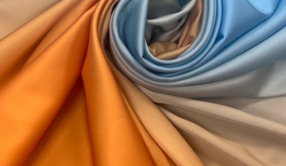 Атлас градиент Оранжево-голубой А-253