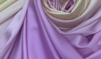 Атлас градиент Сиренево-зеленый А-253