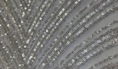 Сетка расшитая белая-серебро С-1892
