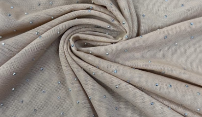 Сетка-стрейч со стразами бежевая С-24635