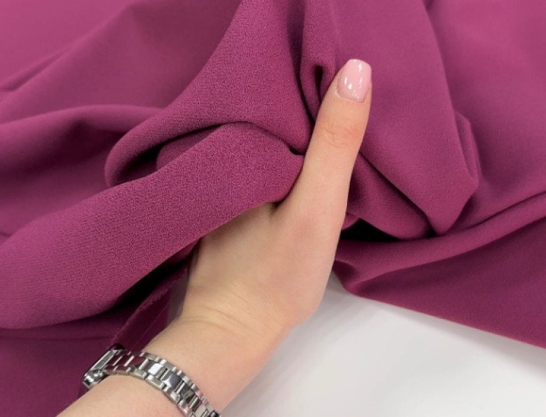 Костюмно-плательная ткань фуксия КМ-50104