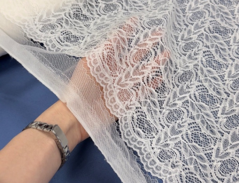 Гипюр стрейч теплый белый Г-20214