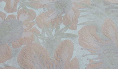 Жаккард молочный с розовыми цветами JK_25