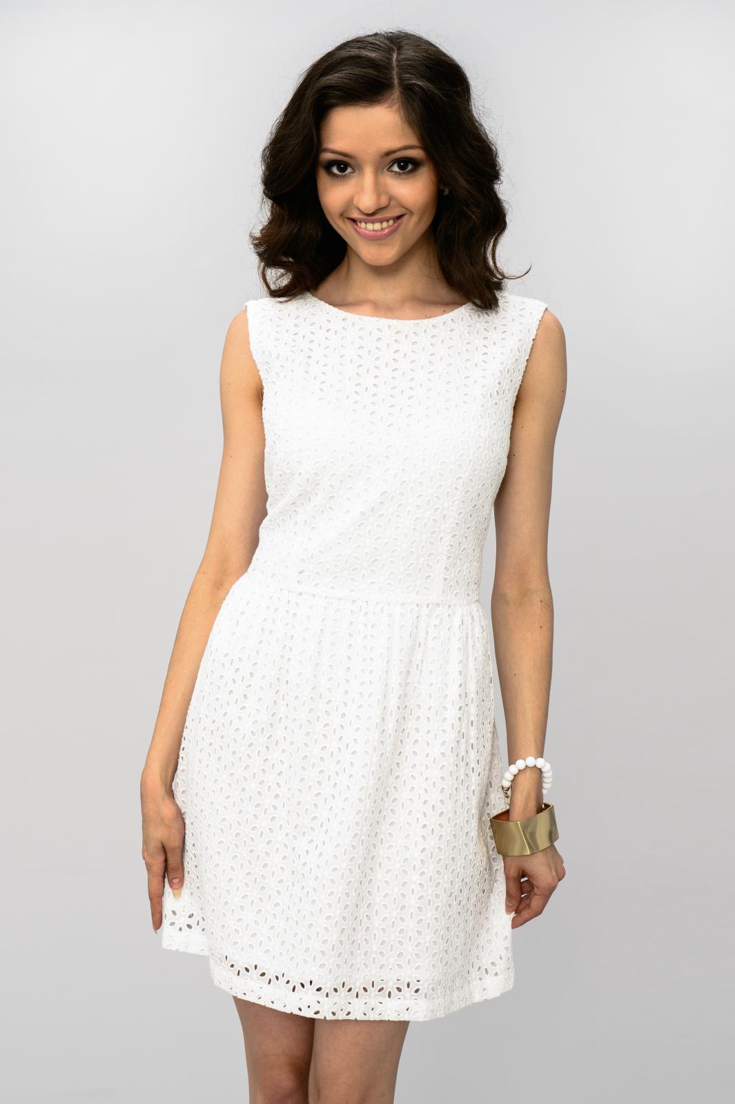 Белое платье для лета